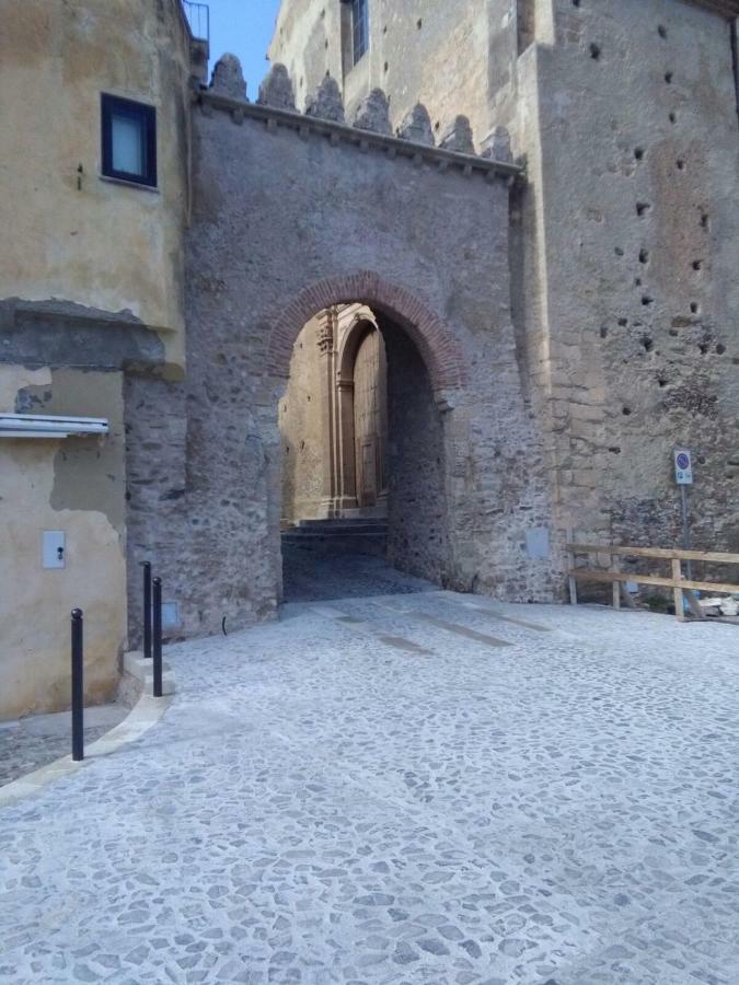 Villetta A Schiera ฟูเมเฟรดโดบรูซิโอ ภายนอก รูปภาพ